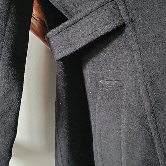 Wool coat - Picture 6 of 7